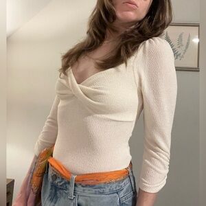 ASTR The Label 3/4 Sleeve Twist Front Bodysuit Cream Medium BNWT